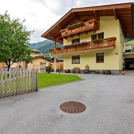 Spacious Apartment In Grossarl With Garden Exteriör bild