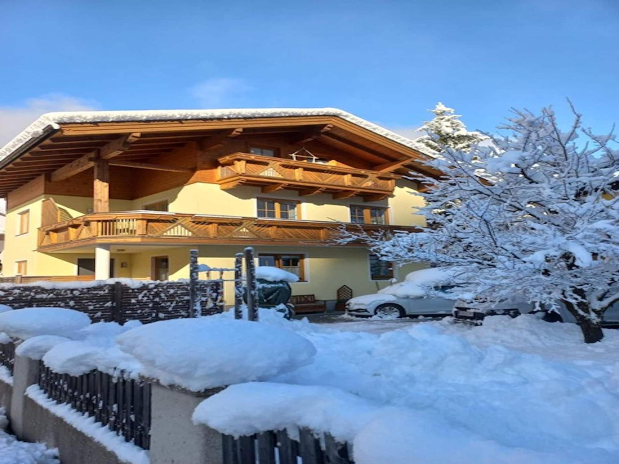 Spacious Apartment In Grossarl With Garden Exteriör bild